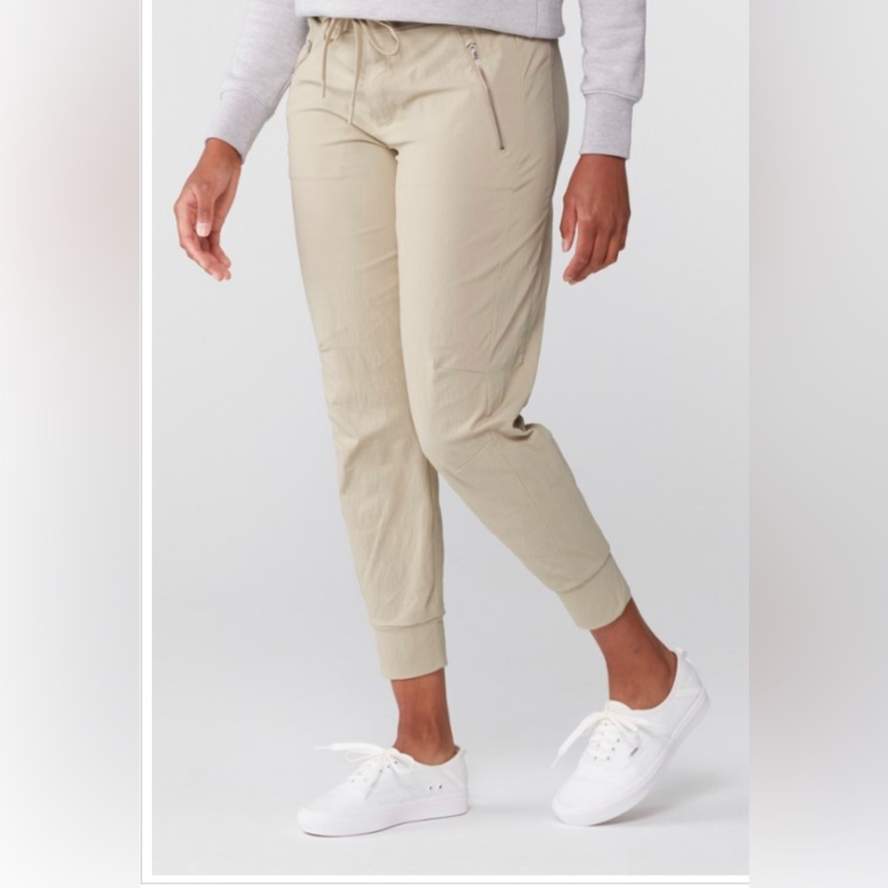 Athleta North Trekkie Joggers - Khaki
